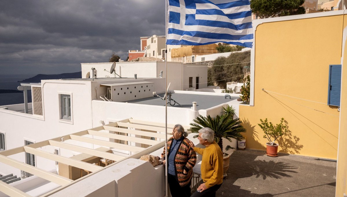 Santorini'nin yerlileri kaçmamakta kararlı: 