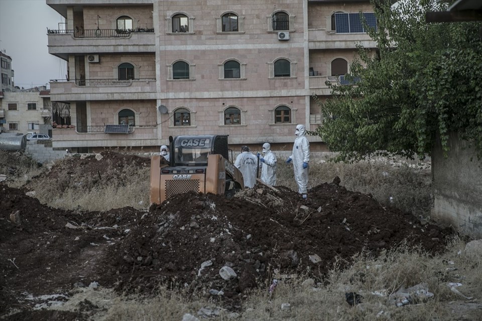 Afrin'de toplu mezar bulundu - 1