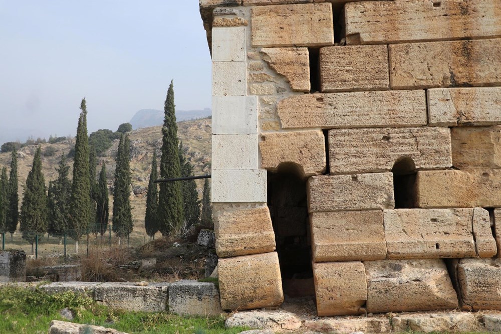 Hierapolis Antik Kenti'nde yıkılma tehlikesi - 6