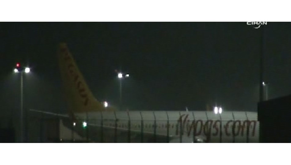 Korsan Etkisiz Hale Getirildi Hafif Yarali Ntv