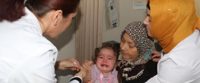 Suriyeli çocuklar aşılanıyor Sağlık Haberleri NTV