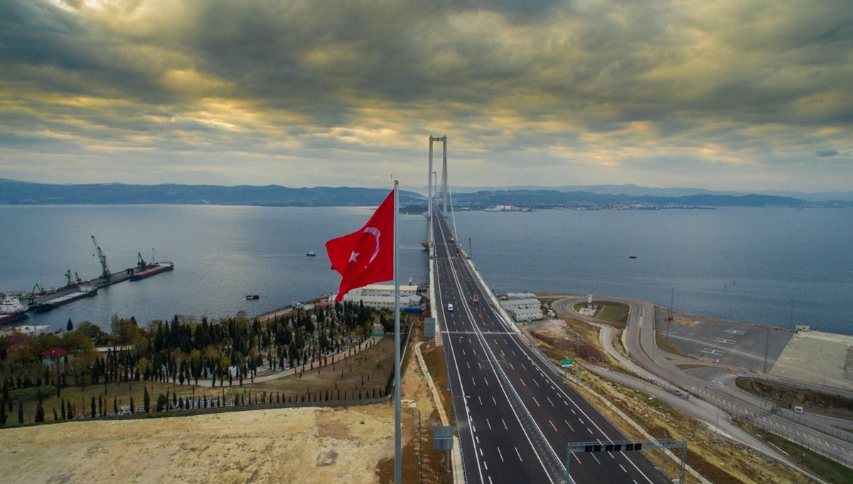 Osmangazi Köprüsü'nden araç geçişinde rekor kırıldı