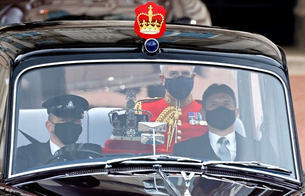 Kraliçe Elizabeth yeni çalışanlar arıyor: Saraya; şef, şoför ve bahçıvan alınacak - 7