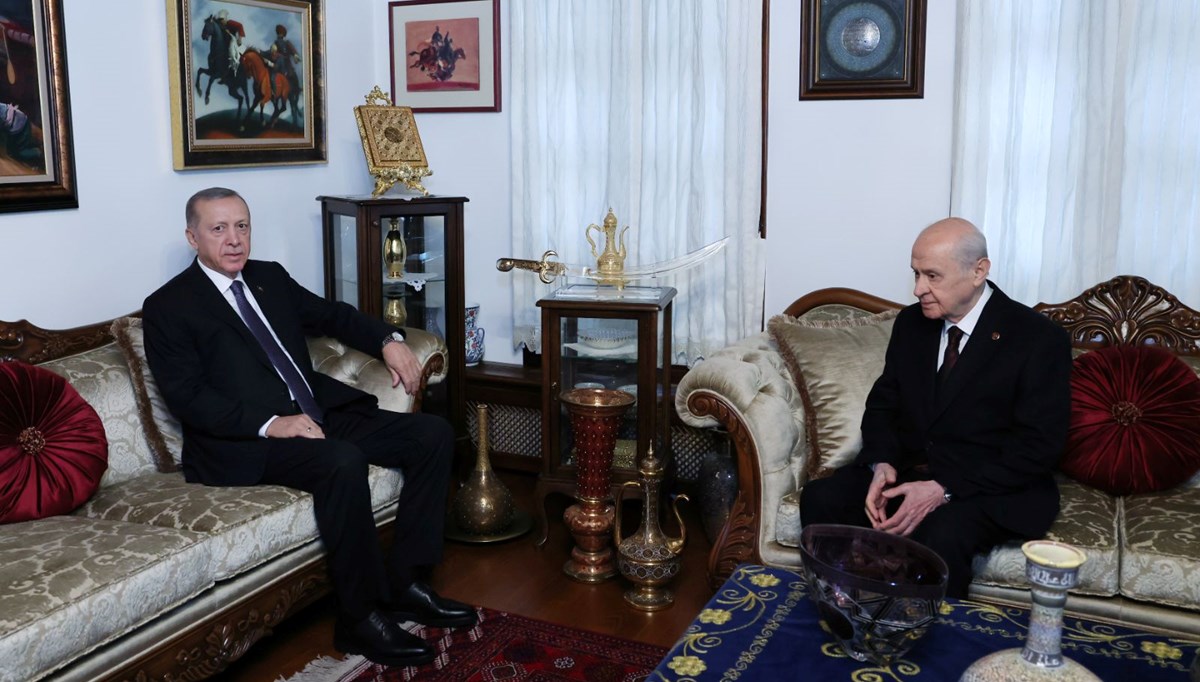 Cumhurbaşkanı Erdoğan, Bahçeli ile görüşüyor Cumhurbaşkanı Erdoğan, Bahçeli ile görüşüyor
