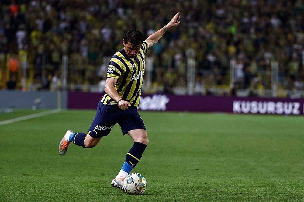 MHK Başkanı Lale Orta'dan Fenerbahçe-Adana Demirspor maçındaki tartışmalı pozisyona açıklama - 3