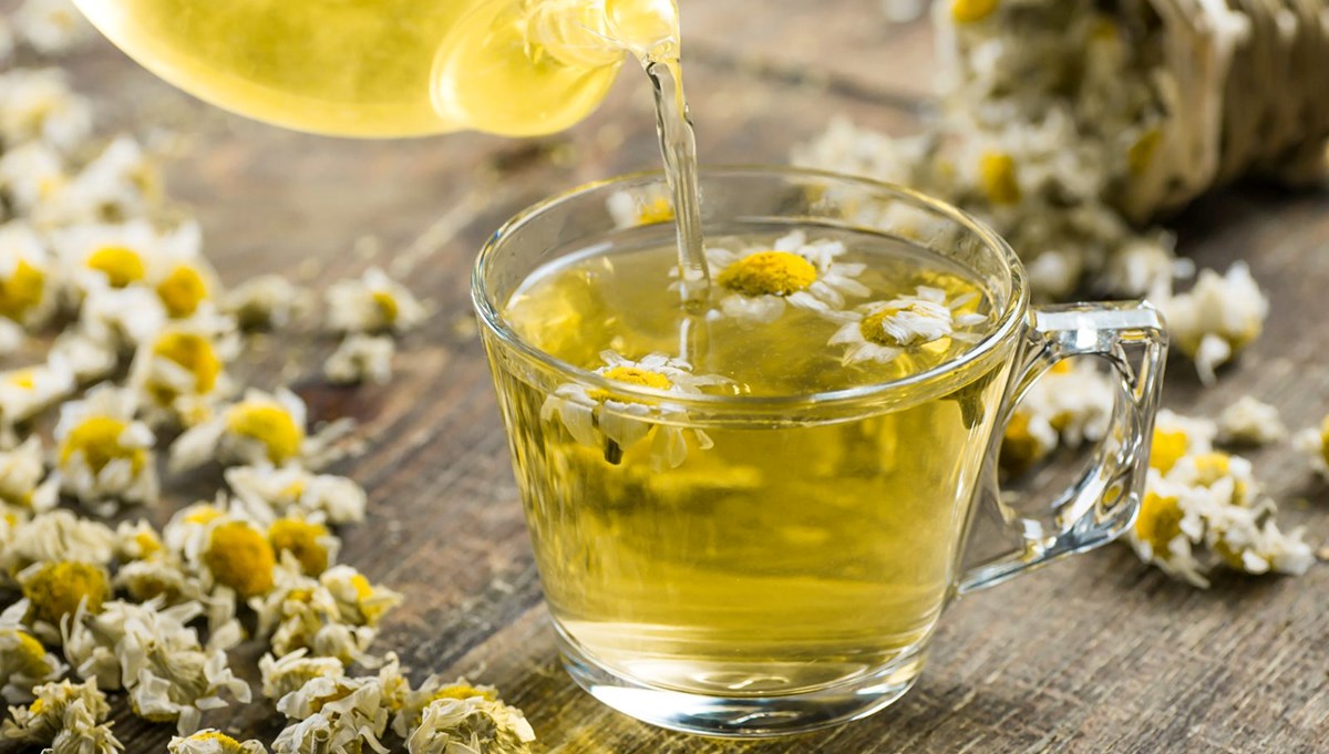 Papatya çayının faydaları nelerdir? Papatya çayı zayıflatır mı? Papatya çayı nasıl demlenir?