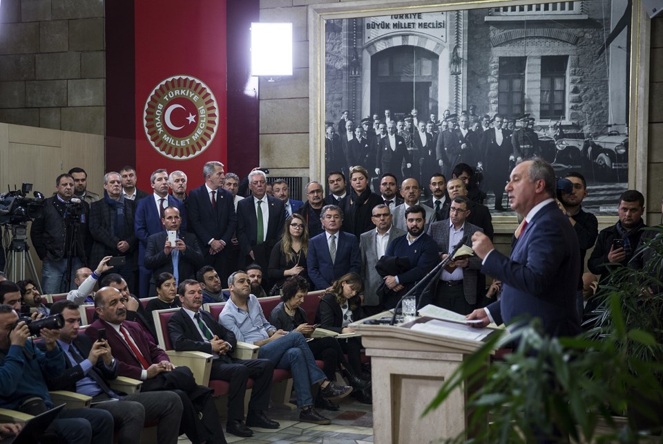 Muharrem İnce, CHP Genel Başkanlığı'na adaylığını açıkladı - 1