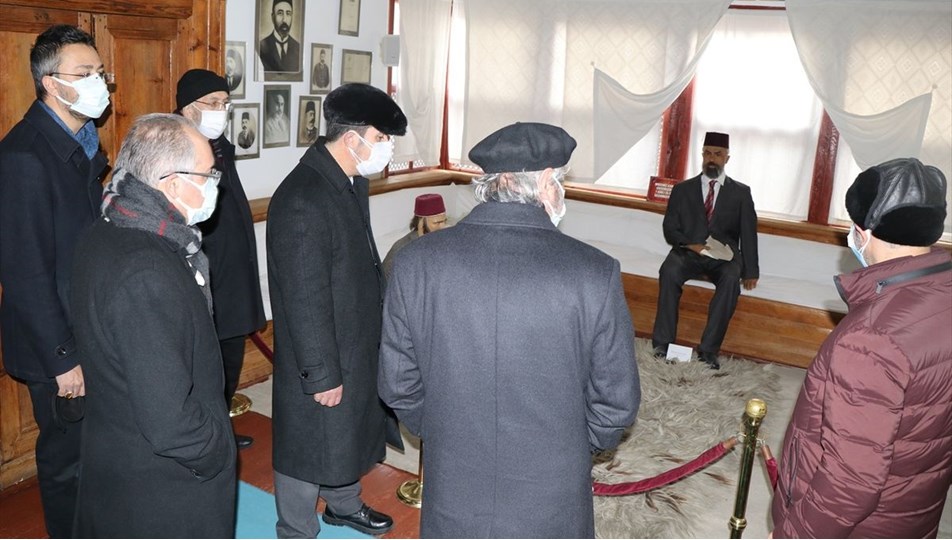 İstiklal şairi Mehmet Akif Ersoy, vefatının 84'üncü yılında Taceddin Dergahı'nda anıldı