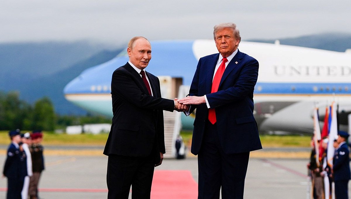 Rusya: Putin-Trump zirvesi ABD'ye bağlı