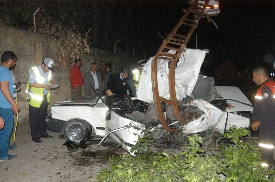 Denizli ve Adana'daki kazalarda 5 kişi öldü - 2