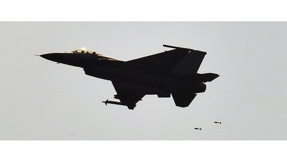 Çin'den ABD'ye: Tayvan'a F-16 savaş uçağı satma
