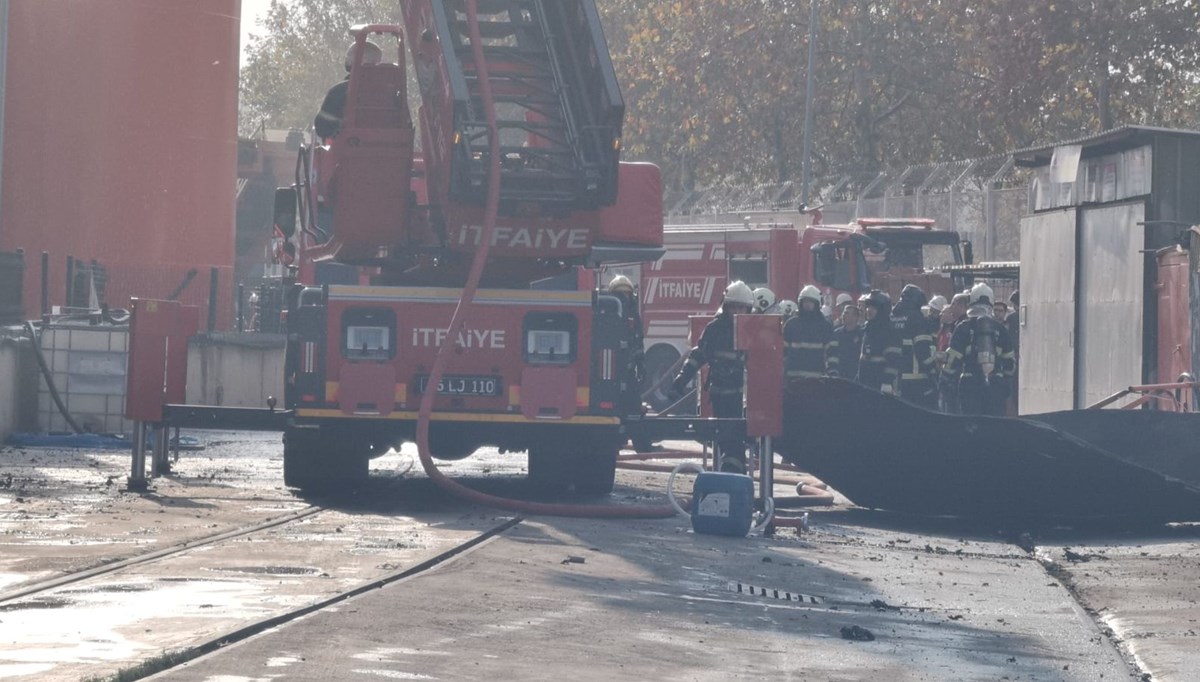 Samsun Limanı'nda yağ tankında patlama Samsun Limanı'nda yağ tankında patlama