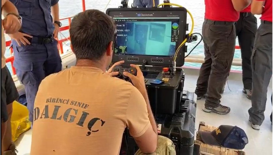 SON DAKİKA HABERİ: Van Gölü'ndeki tekne faciasında ölü sayısı 16'ya yükseldi