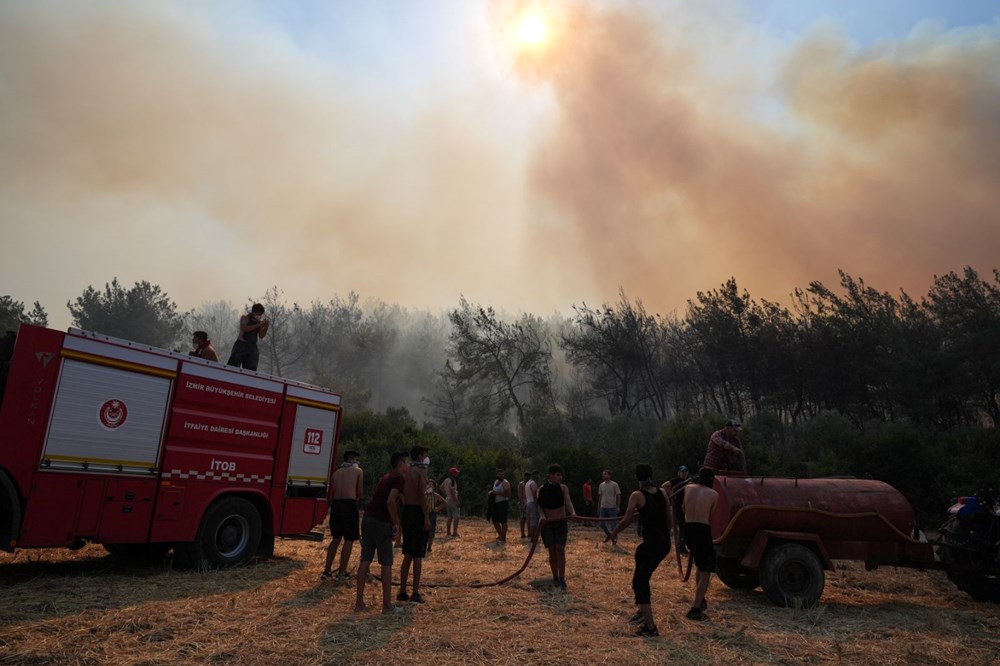 İzmir'in Selçuk ve Menderes ilçelerinde yangın: Ekiplerin müdahalesi sürüyor - 5