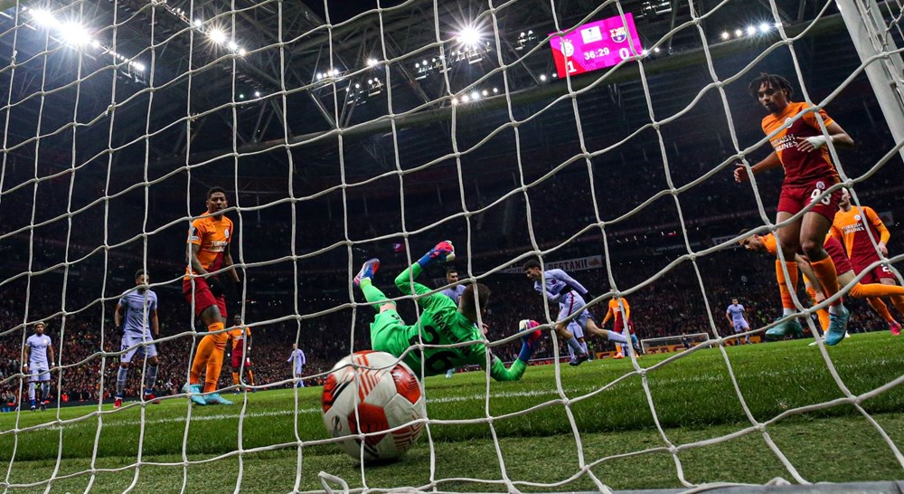 Galatasaray Avrupa Ligi'ne veda etti (Galatasaray-Barcelona) - 4