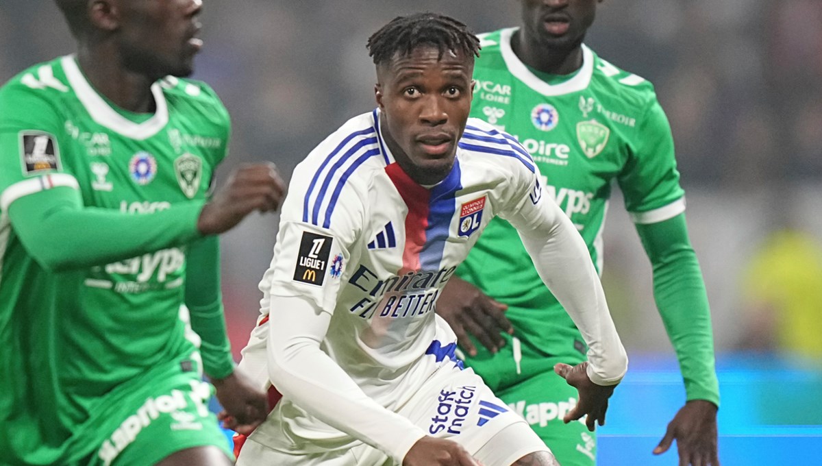 Galatasaray'a dönerse sözleşmesi feshedilecek