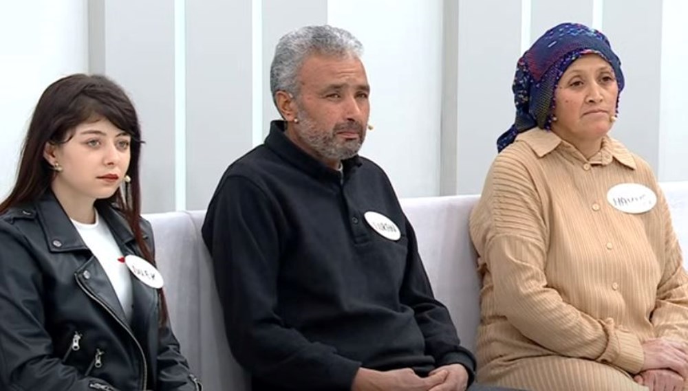 21 yaşındaki damat adayı ve kayınvalide iddiası: Canlı yayında gözaltına alındılar - 2