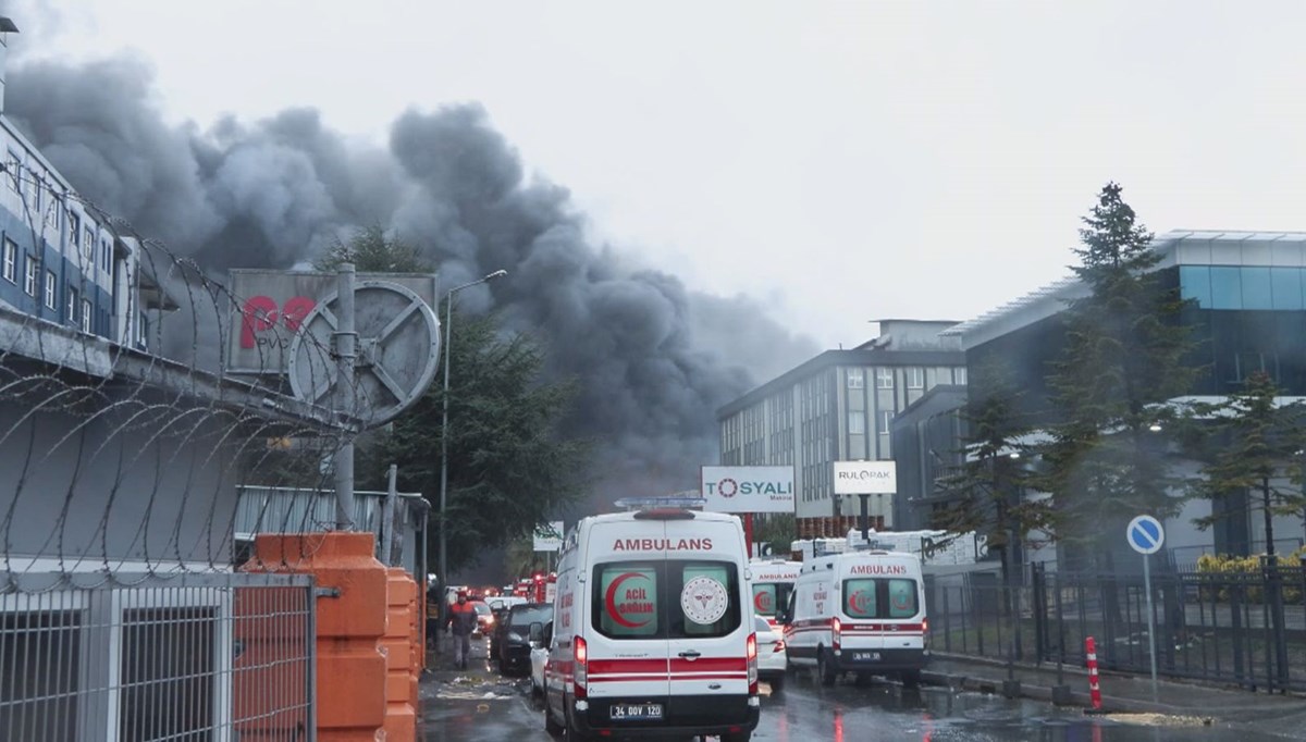 Beylikdüzü'nde fabrika yangını