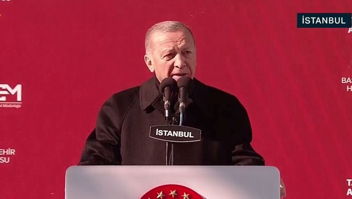 Cumhurbaşkanı Erdoğan açıklama yapıyor