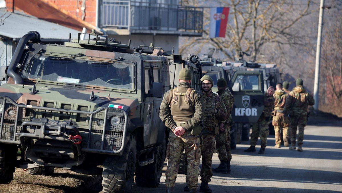 Sırbistan ve Kosova arasında tehlikeli gerginlik