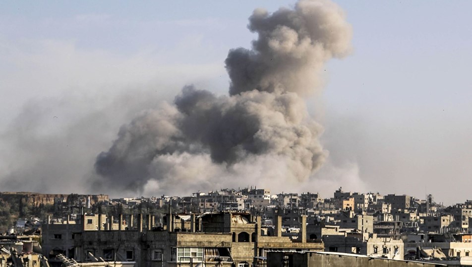İsrail'in Gazze'deki hava saldırılarında 53 Filistinli öldü