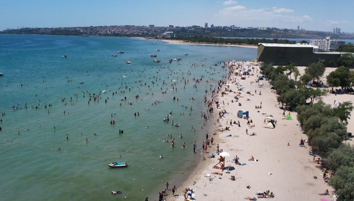 İstanbul'da sıcaktan bunalan oraya akın etti: 