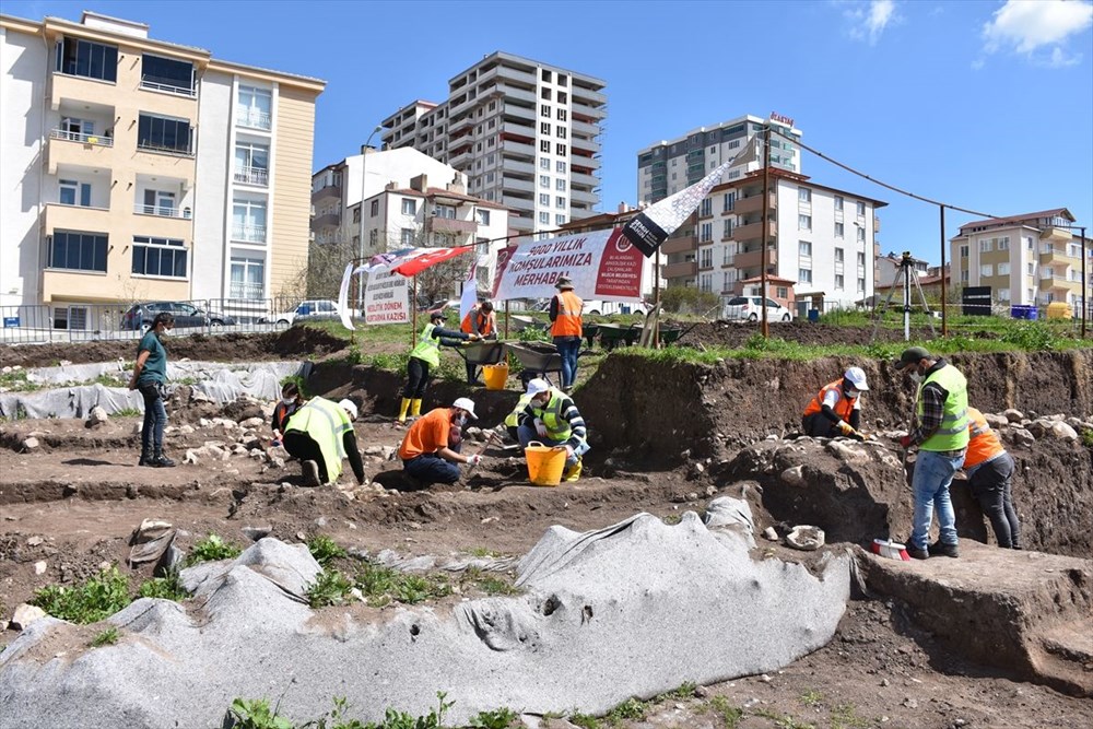 Bilecik'teki kazılarda 9 bin yıl öncesine ait yaşam alanları gün yüzüne çıkarıldı - 1