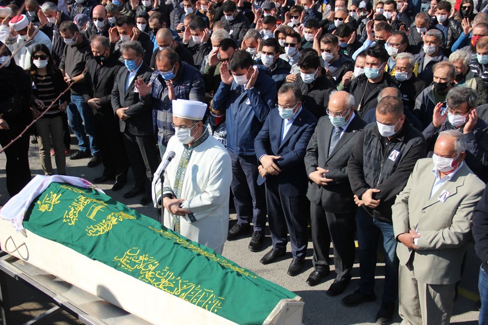 Ayda'nın annesi son yolculuğuna uğurlandı - 5
