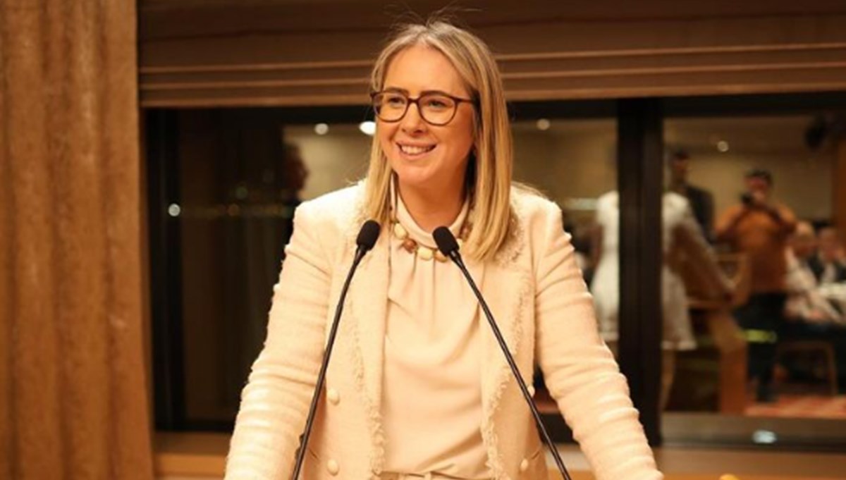 Ceyda Bölünmez Çankırı kimdir? AK Parti Konak Belediye Başkan adayı Ceyda Bölünmez Çankırı'nın hayatı Ceyda Bölünmez Çankırı kimdir? AK Parti Konak Belediye Başkan adayı Ceyda Bölünmez Çankırı'nın hayatı