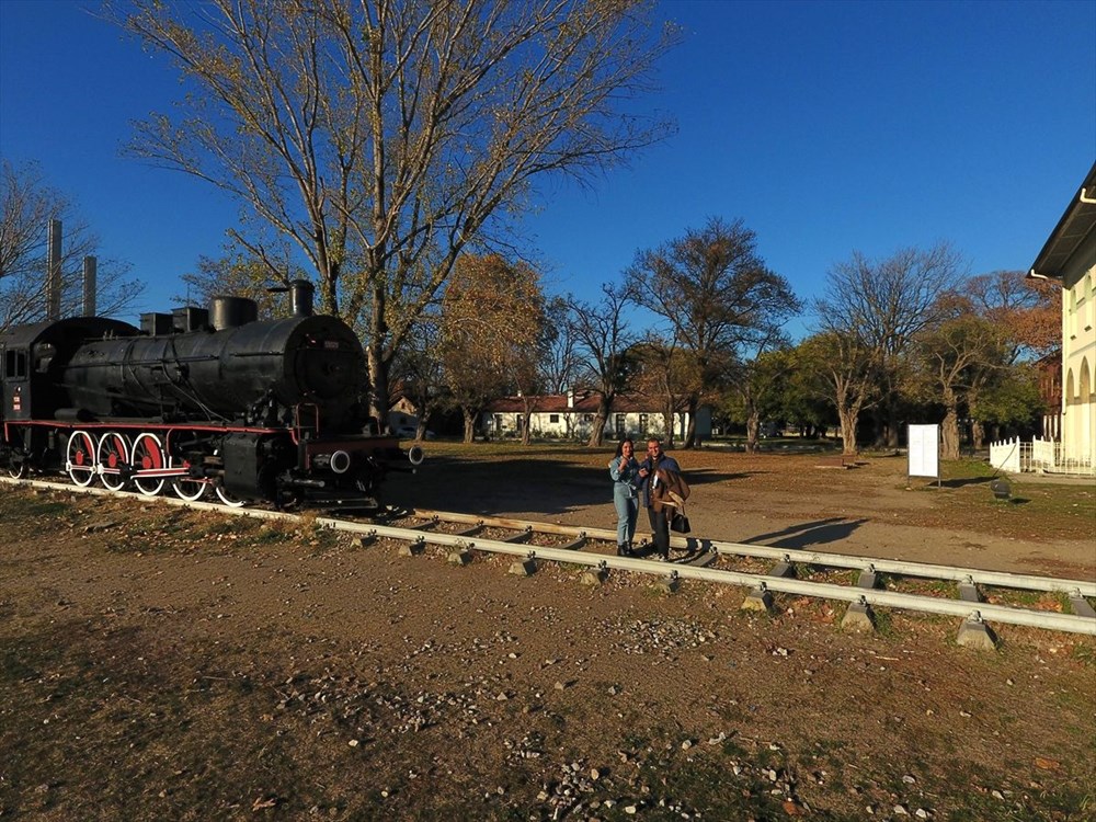 Edirne'de eski tren garı ve kara tren, sonbaharda fotoğraf tutkunlarının gözdesi - 6