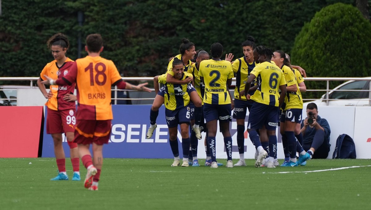 Fenerbahçe, Galatasaray derbisini kazandı: Liderliğini sürdürdü