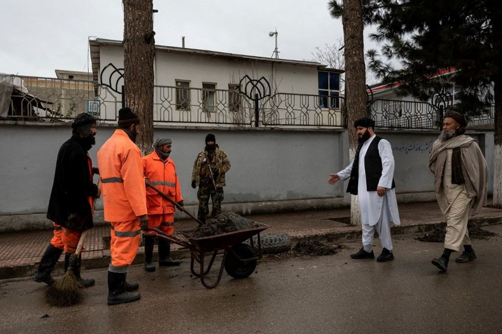 Taliban’ın en ünlü keskin nişancısı Afganistan’da belediye başkanı oldu - 5
