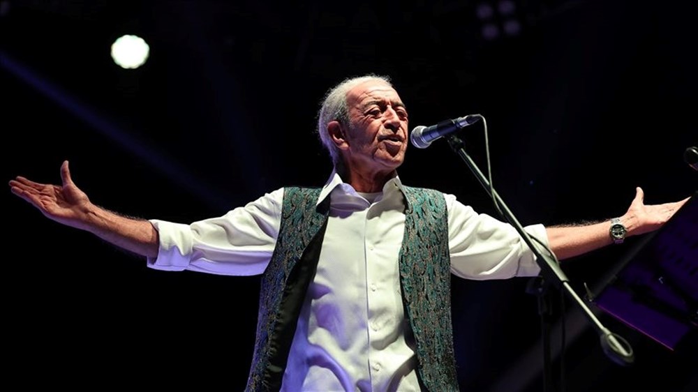 Edip Akbayram cenaze töreni: Kızı Türkü Akbayram'dan duygusal veda - 10