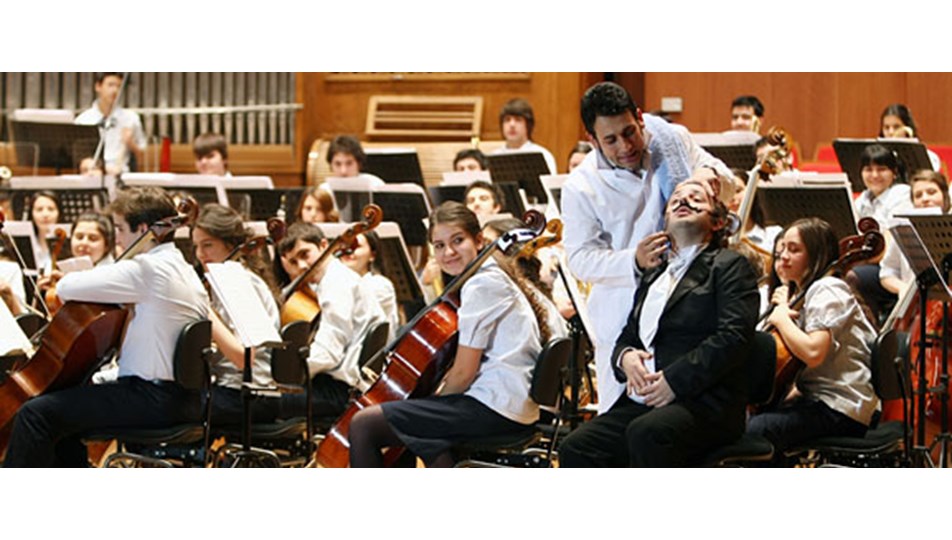 Klasik müzik skeçlerle buluşuyor