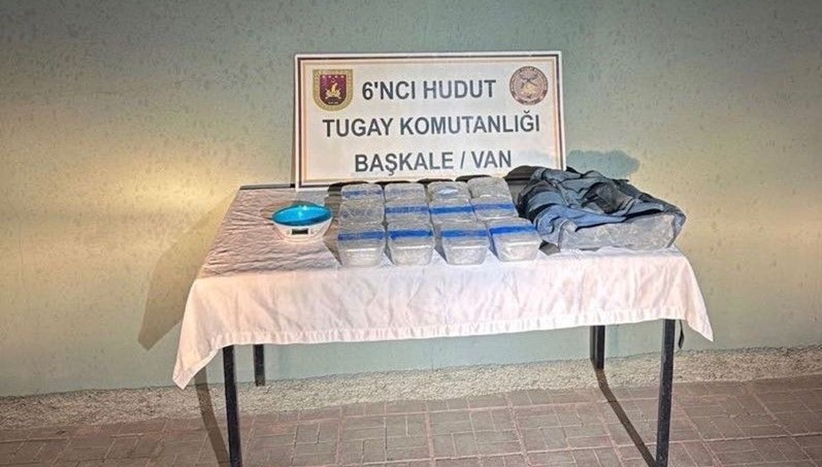 MSB: Hudut hattında 8 kilo 62 gram metamfetamin ele geçirildi MSB: Hudut hattında 8 kilo 62 gram metamfetamin ele geçirildi