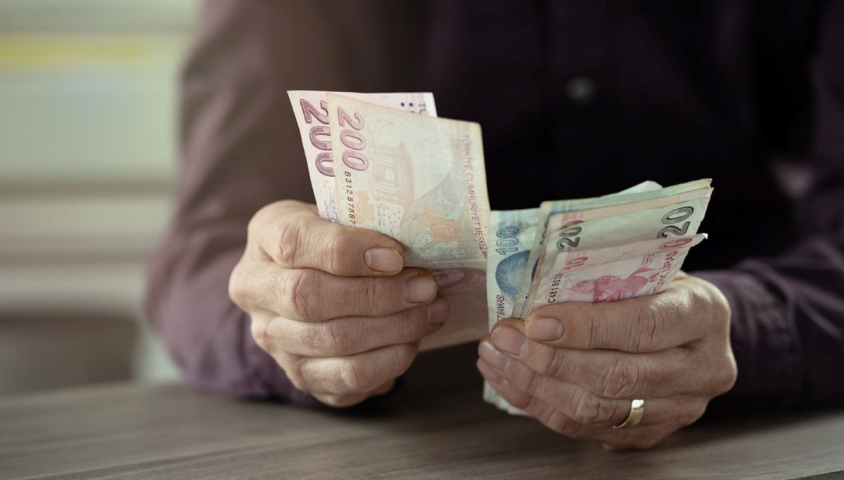 Emekli bayram ikramiyesi ne zaman yatacak, Meclis'ten geçti mi?
