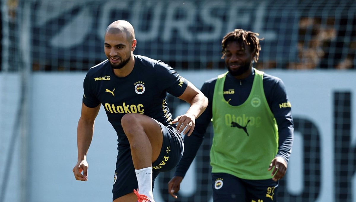 Fenerbahçe'de Amrabat ilk idmanına çıktı Fenerbahçe'de Amrabat ilk idmanına çıktı