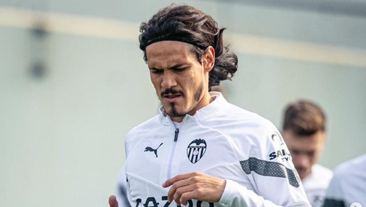 Boca Juniors, Edinson Cavani'yi transfer etti