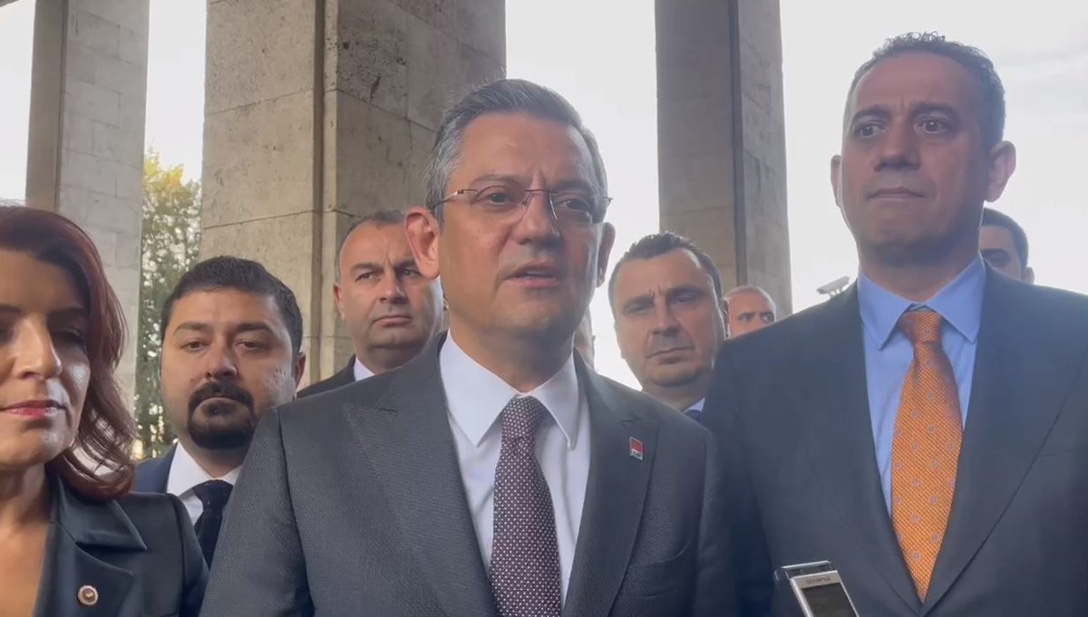 Özgür Özel'den Genel Kurulu terk eden Bahçeli'ye yanıt Özgür Özel'den Genel Kurulu terk eden Bahçeli'ye yanıt