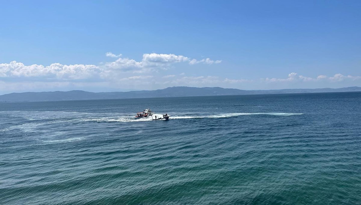 Bursa'da trolle balık avına 3 gözaltı Bursa'da trolle balık avına 3 gözaltı