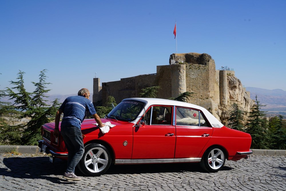 Bin TL’ye hurdadan aldı, muhteşem bir otomobile çevirdi - 18