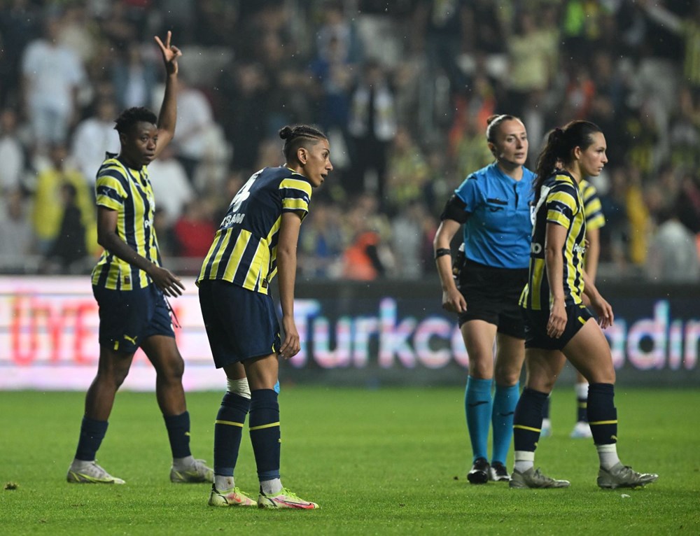 Kadınlar Futbol Süper Ligi'nde şampiyon belli oldu - 8