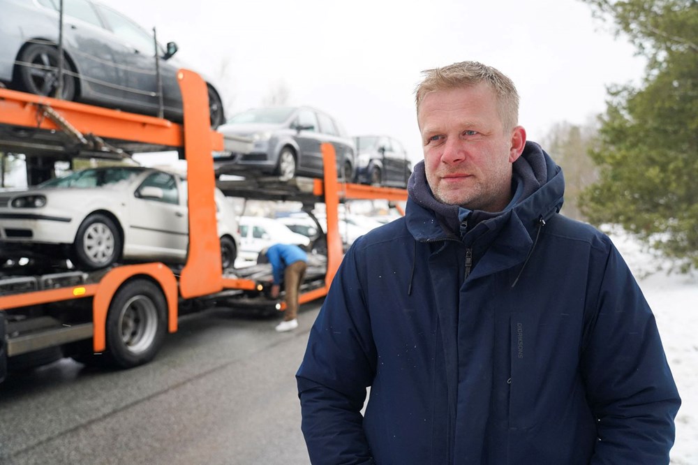 Letonya'da alkollü sürücülerin araçları Ukrayna'ya gönderiliyor - 6