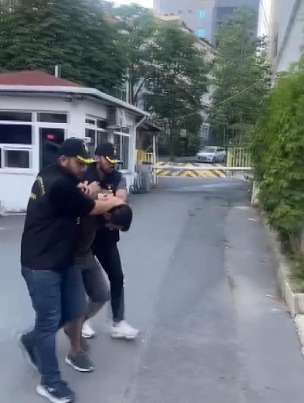 Esenyurt'taki tekel saldırısında tüm zanlılar yakalandı - 8