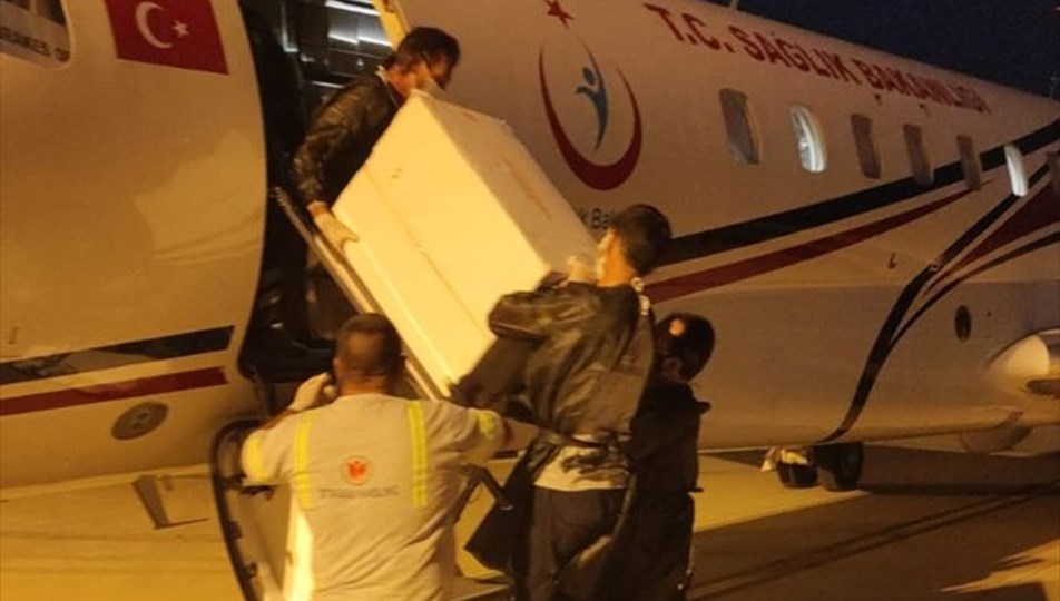 Türkiye'den KKTC'ye 50 bin doz Covid-19 aşısı daha