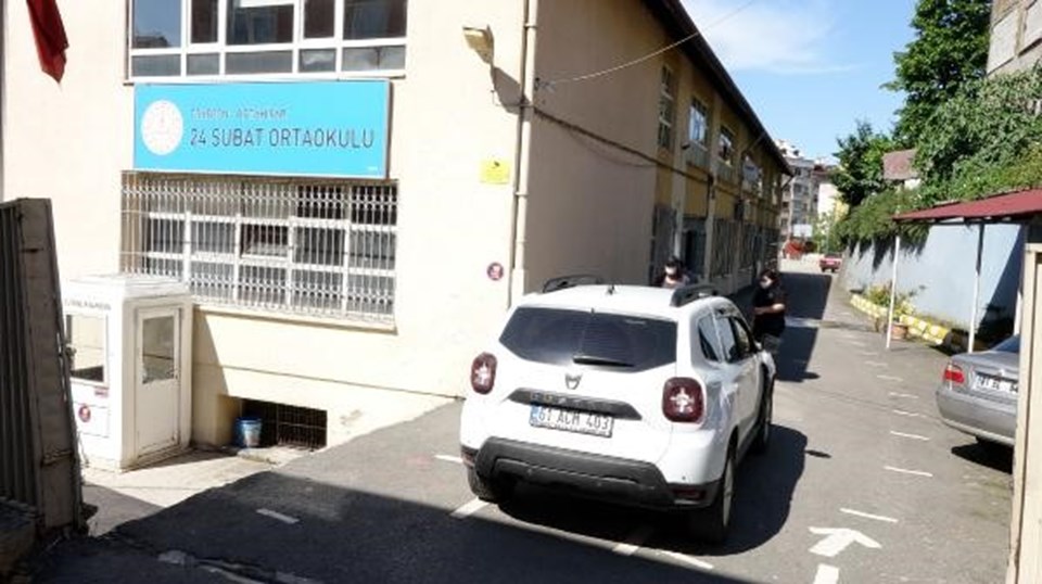 Trabzon'da okul bahçesinde kadın cinayeti - 1