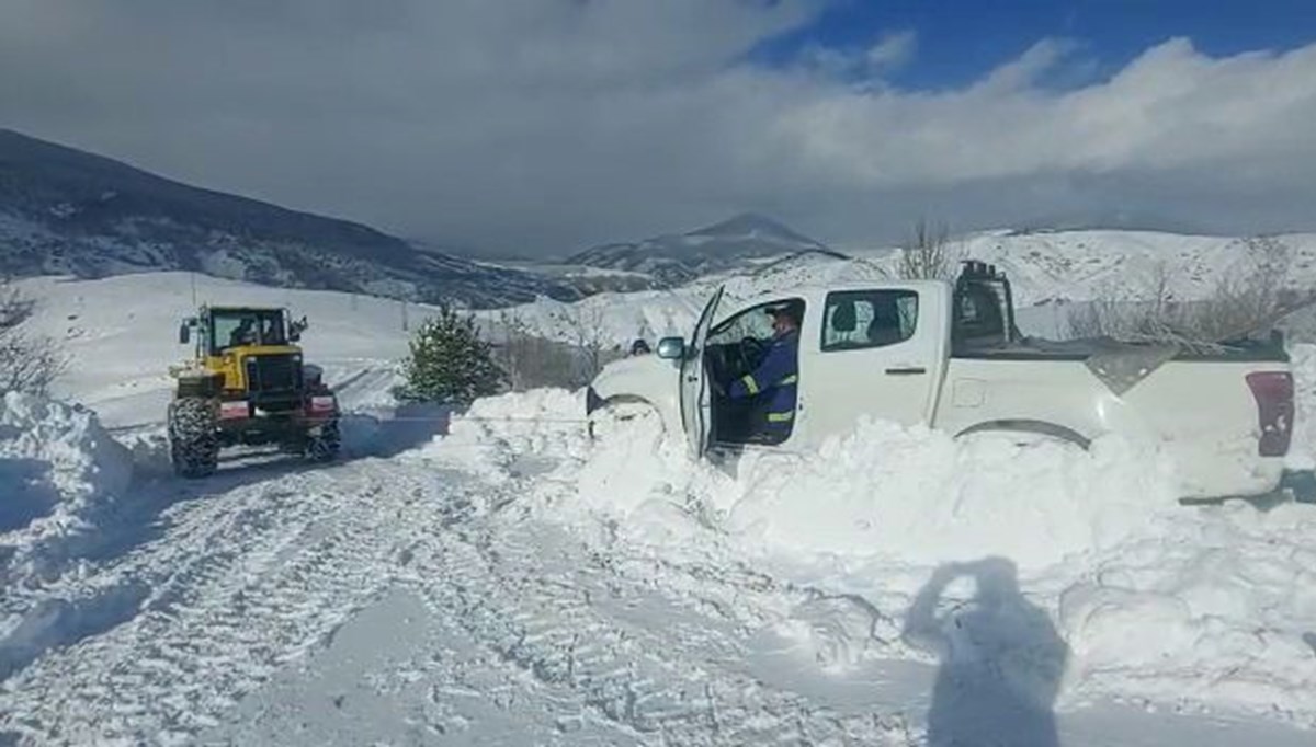 Sivas'ta hava sıcaklığı eksi 10 derece: 99 yerleşim yerine ulaşılamıyor