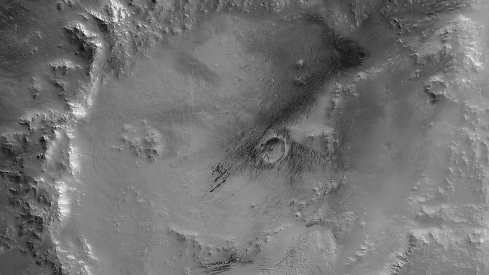 Astronomlar Mars'ta bir 'Ayı' keşfetti - 3