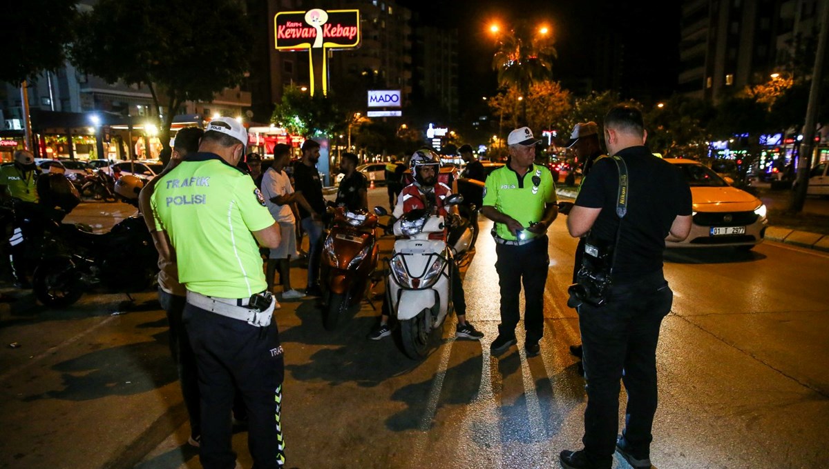 Adana'da drone destekli trafik denetimi: 462 bin TL ceza kesildi