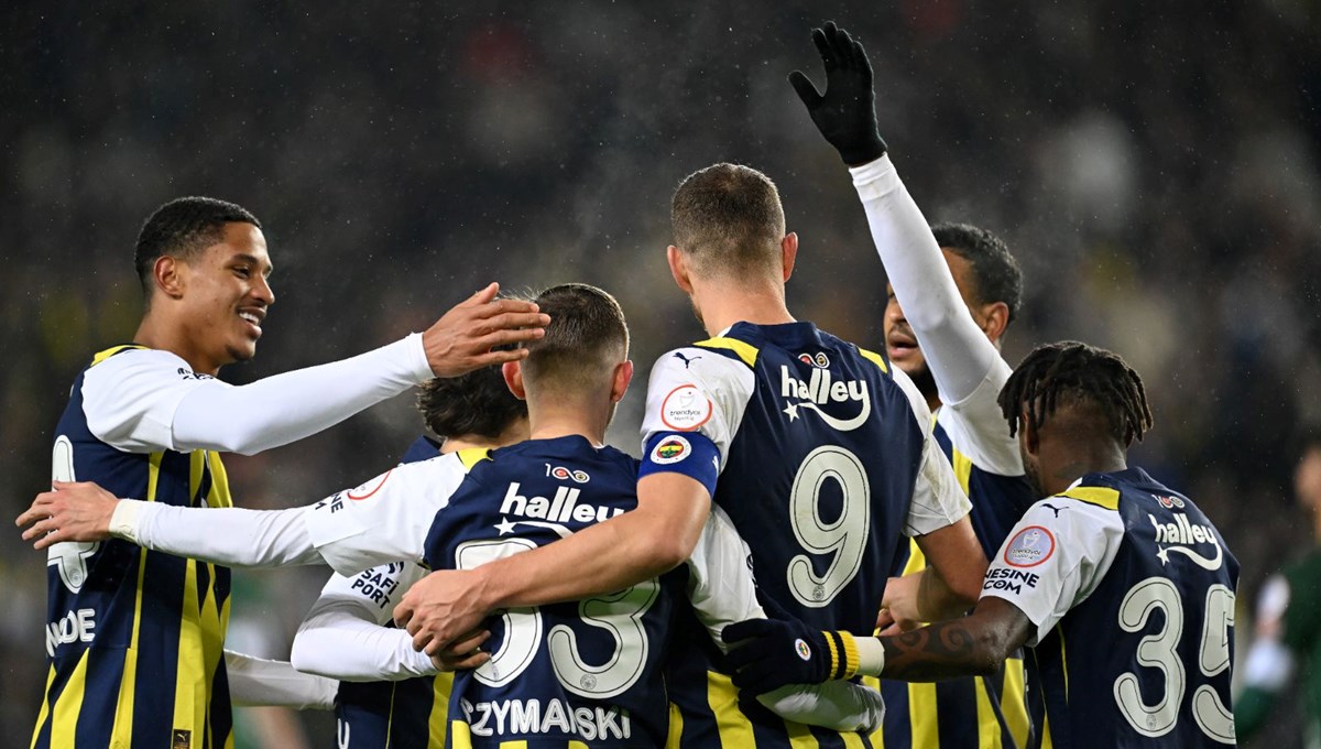 Kadıköy'de futbol resitali: Fenerbahçe 7 golle kazandı